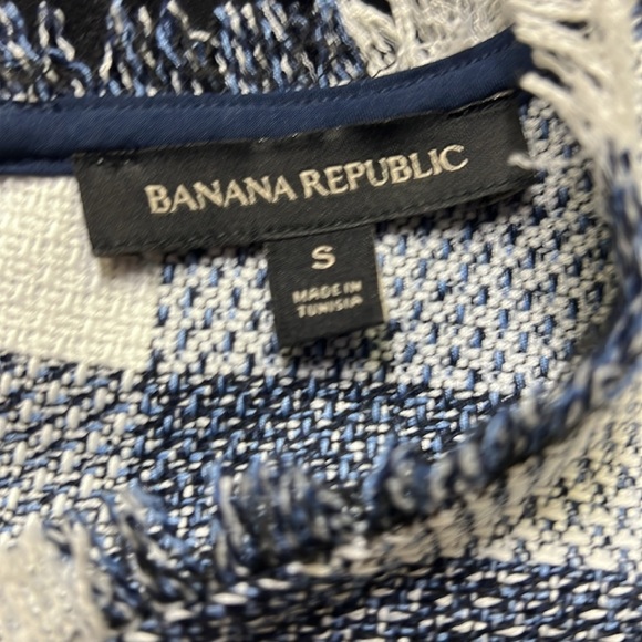 Banana Republic Raw Edges Blouse - Picture 5 of 6